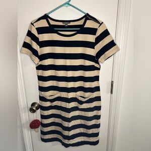 LL Bean Signature Black and Tan Striped T-Shirt Dress size M with pockets